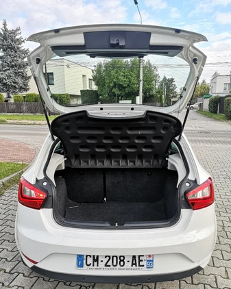 Seat Ibiza cena 21400 przebieg: 124000, rok produkcji 2012 z Warszawa małe 79